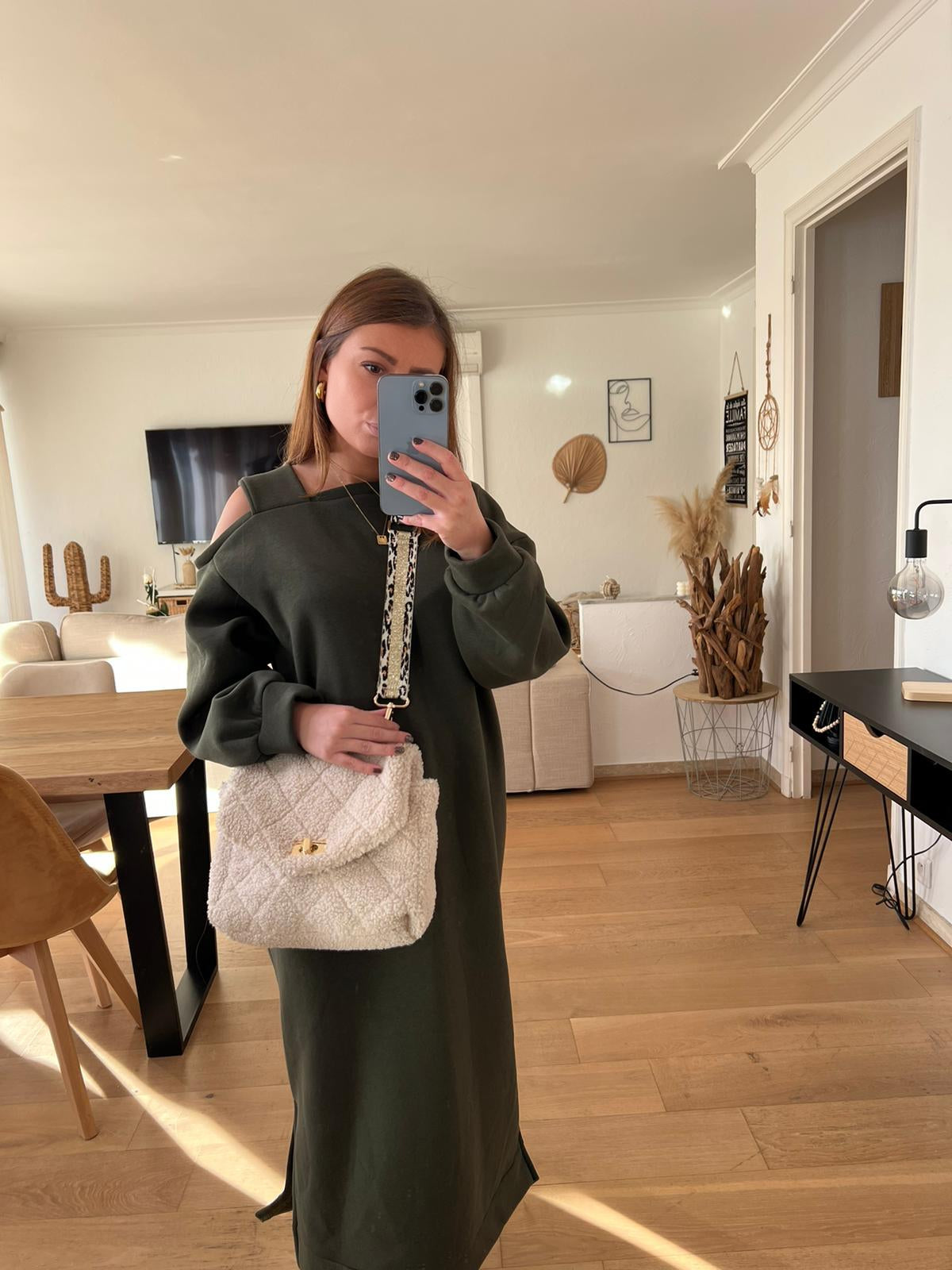 Robe Kylie Kaki