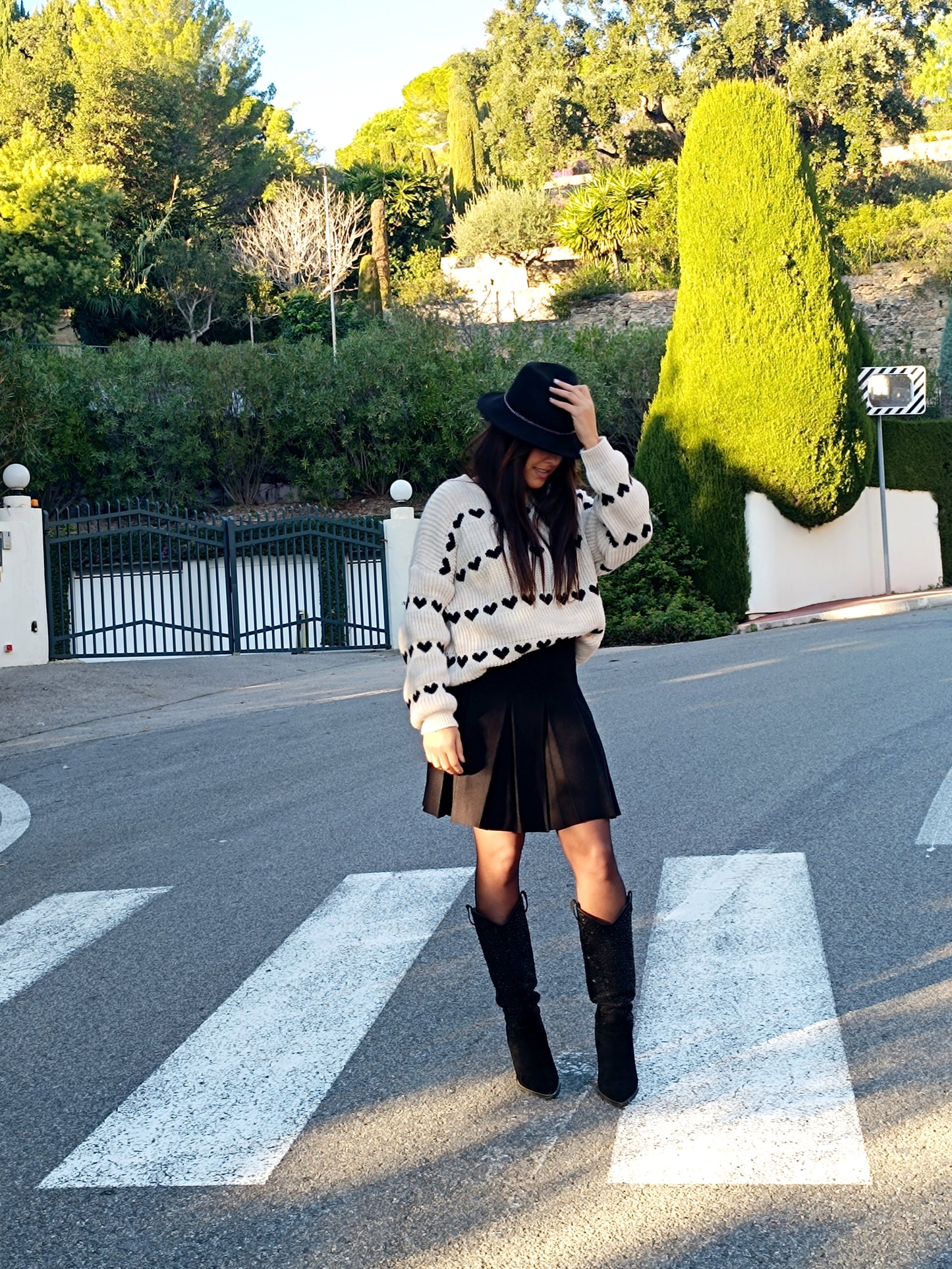 Pull Ava