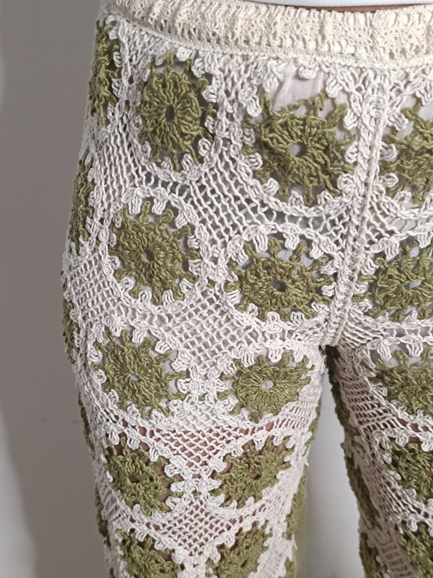 Pantalon Lolita écru et vert
